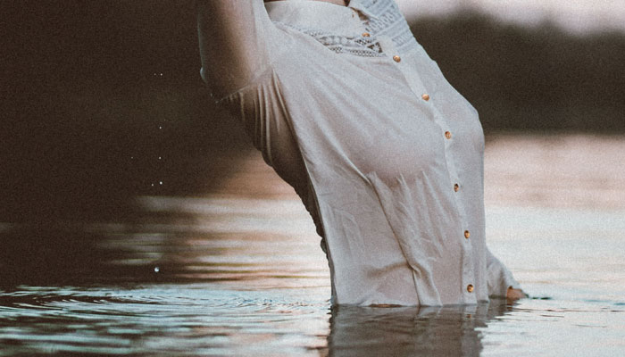 STIMULATE THE A-SPOT – WATCH OUT, IT’S GETTING WET!